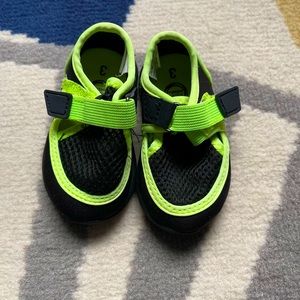 Toddler/Baby 3 water shoes from Wonder Nation